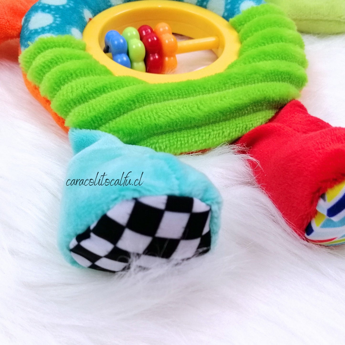 Sonajero de Peluche Sensorial con Aros - Jirafa